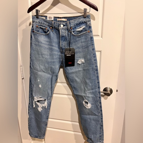 Levi’s 501 Wedgie Jean - Size 28 - Picture 5 of 6